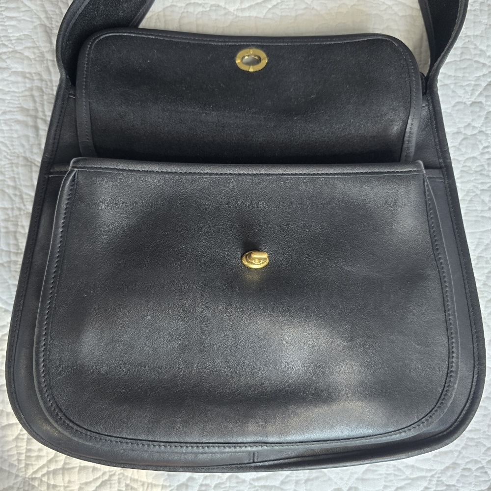 Coach Vintage Taft 9980 Black Leather Turnlock Crossbody Shoulder Bag - Picture 3 of 16